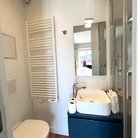 Apartment Beautiful 3 Bedrooms In