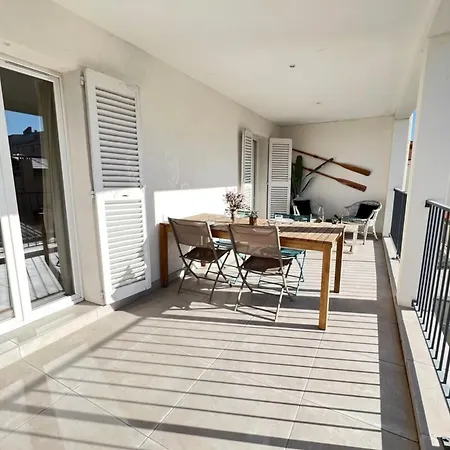 Beautiful 3 Bedrooms In Cannes