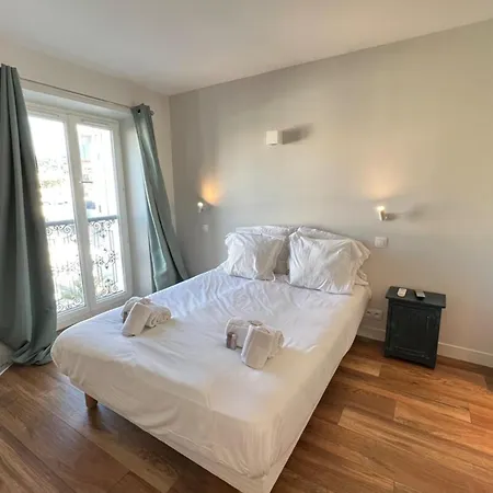 Beautiful 3 Bedrooms In Apartment Cannes